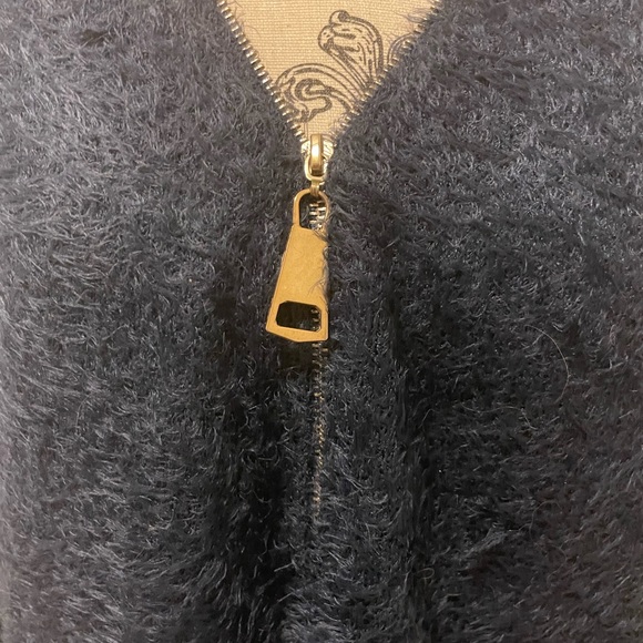 Creation XXL navy fuzzy eyelash sweater with zip on the neckline - Picture 3 of 13